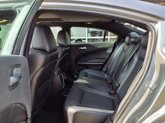 Used 2016 Dodge Charger SXT w/ AWD Plus Group image 28