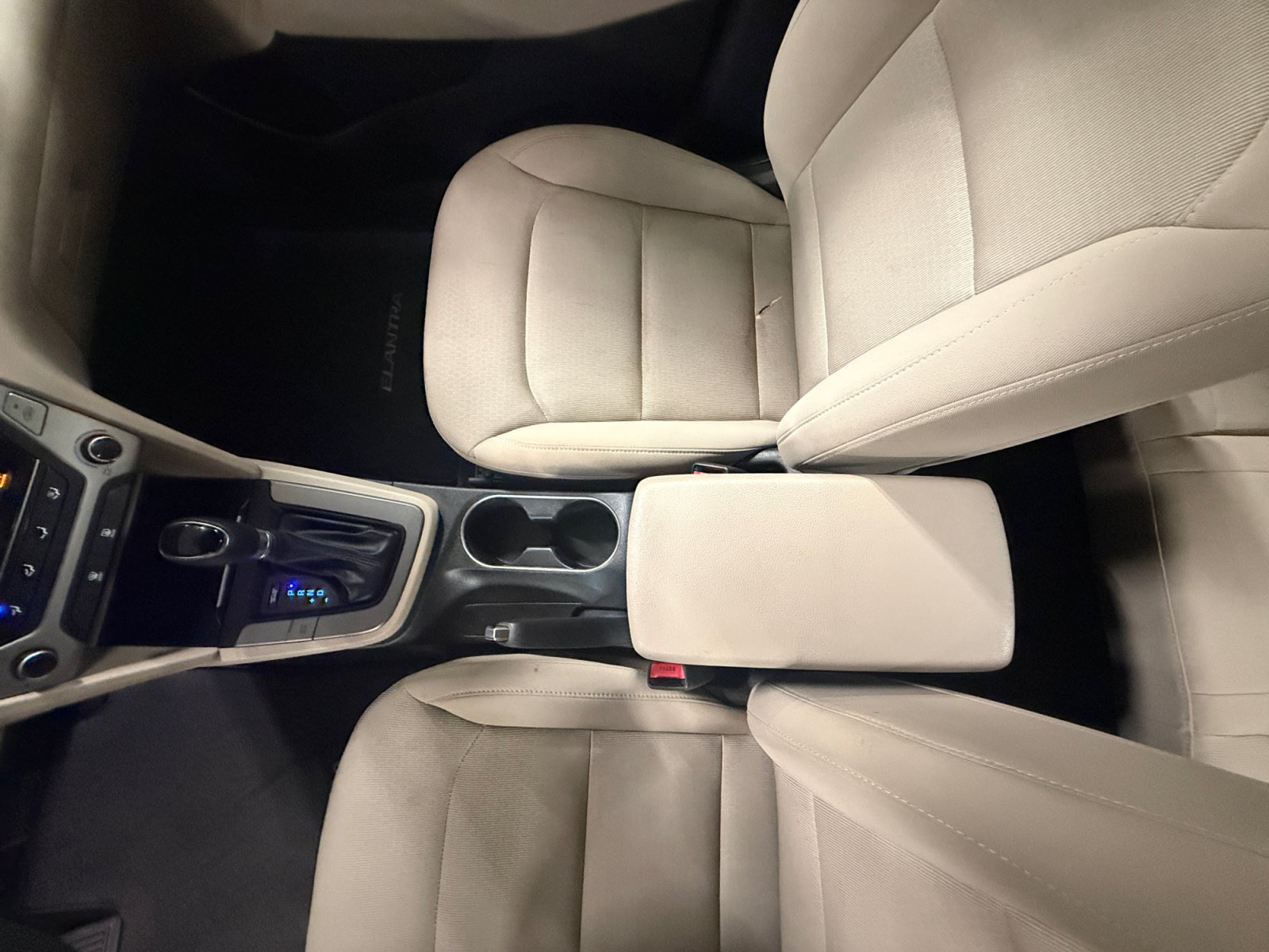 Used 2018 Hyundai Elantra SEL FWD image 27