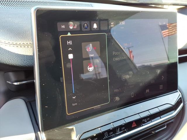 Used 2023 Jeep Compass Limited image 17