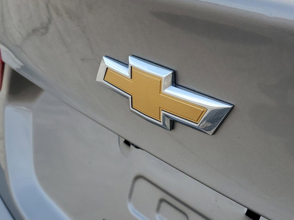 Used 2024 Chevrolet Malibu LT FWD image 8