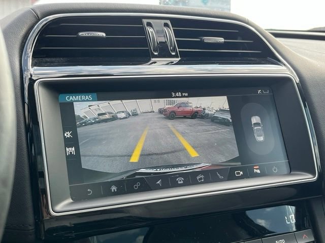 Used 2020 Jaguar F-PACE Prestige AWD/4WD image 25