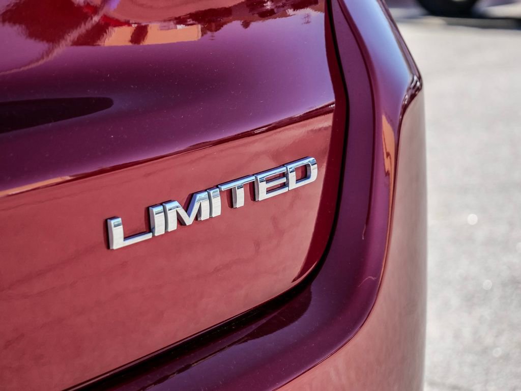 Used 2025 Jeep Compass Limited image 12