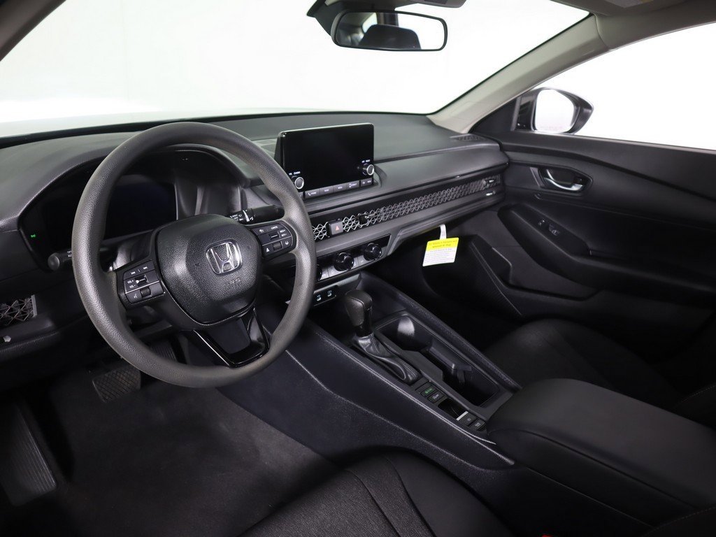 Certified 2025 Honda Accord LX image 23
