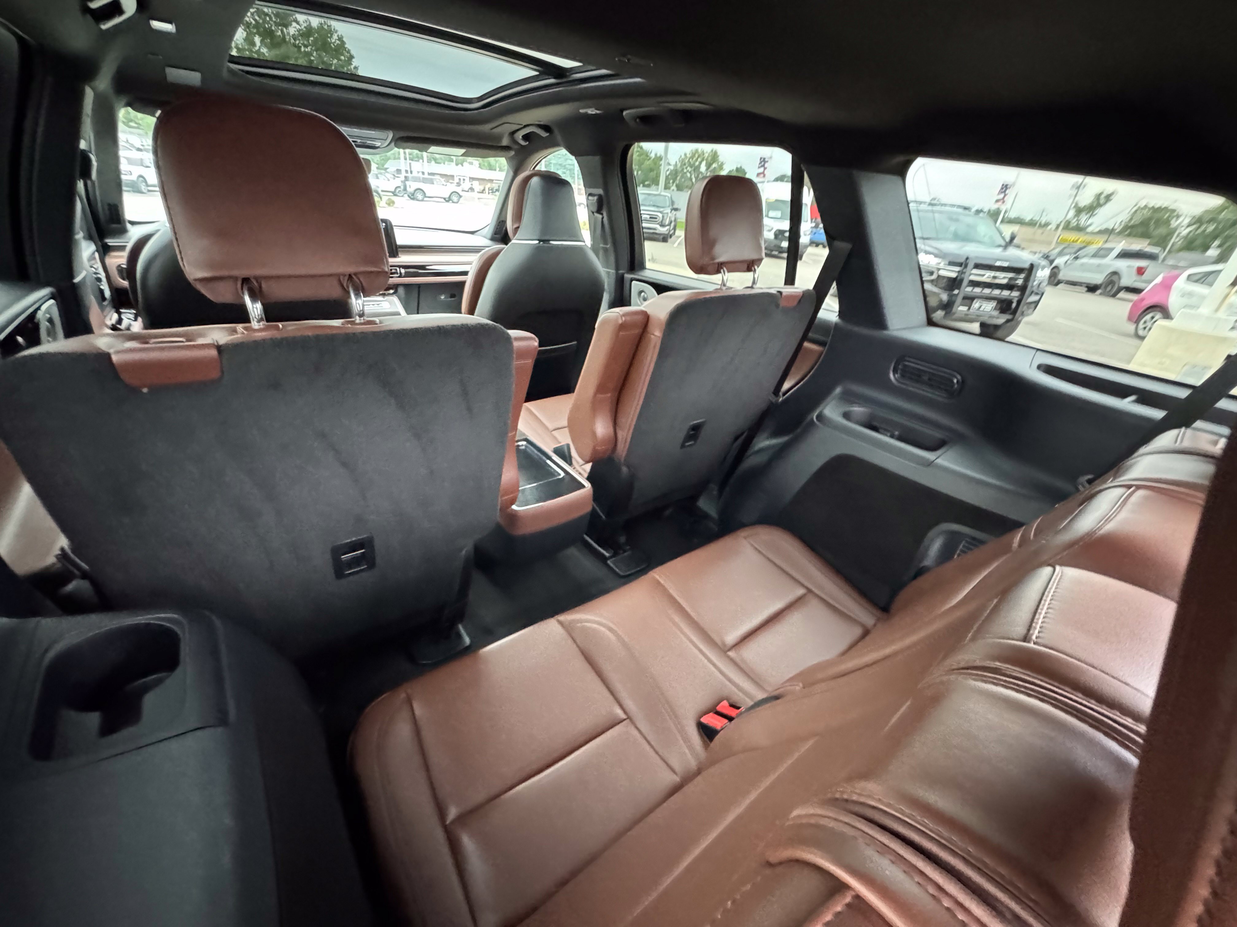 Used 2026 Lincoln Aviator Reserve AWD/4WD image 23