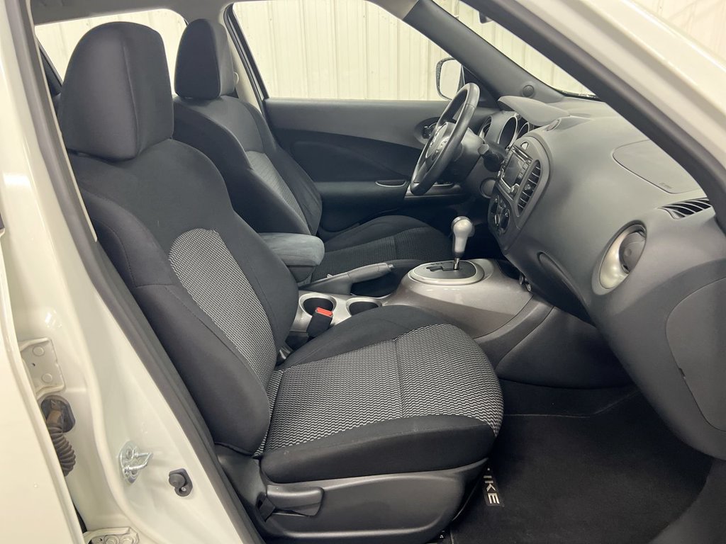 Used 2015 Nissan Juke S AWD/4WD image 21