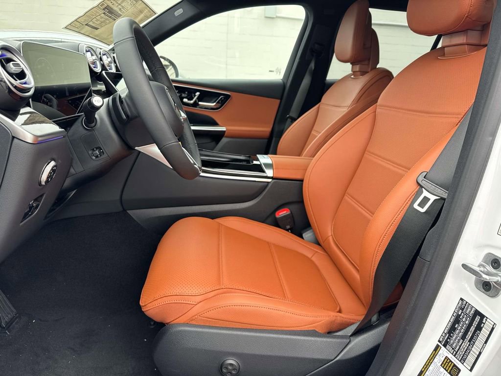 New 2026 Mercedes-Benz GLC 300 image 9