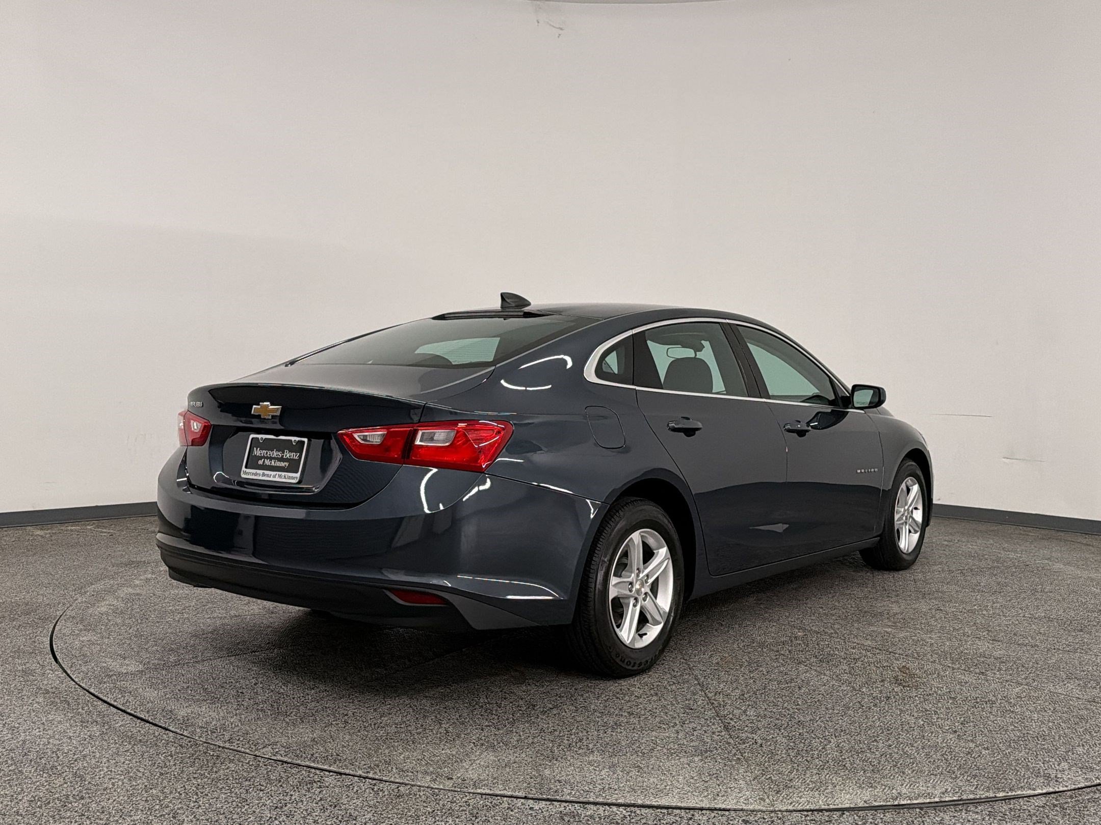 Used 2020 Chevrolet Malibu LS FWD image 8
