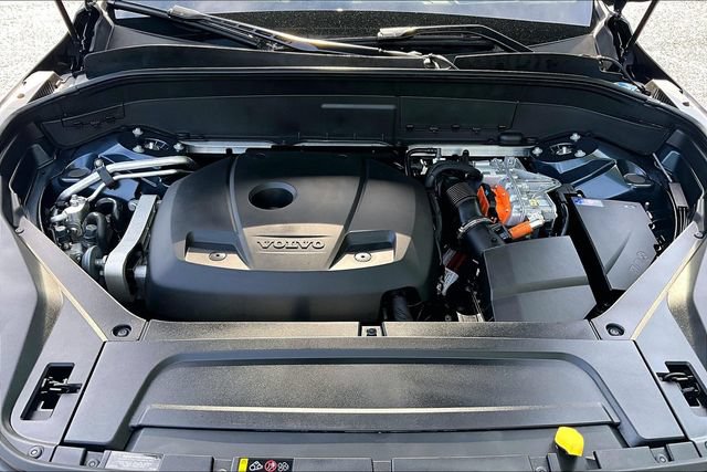 Used 2023 Volvo XC90 T8 Ultimate AWD/4WD image 34