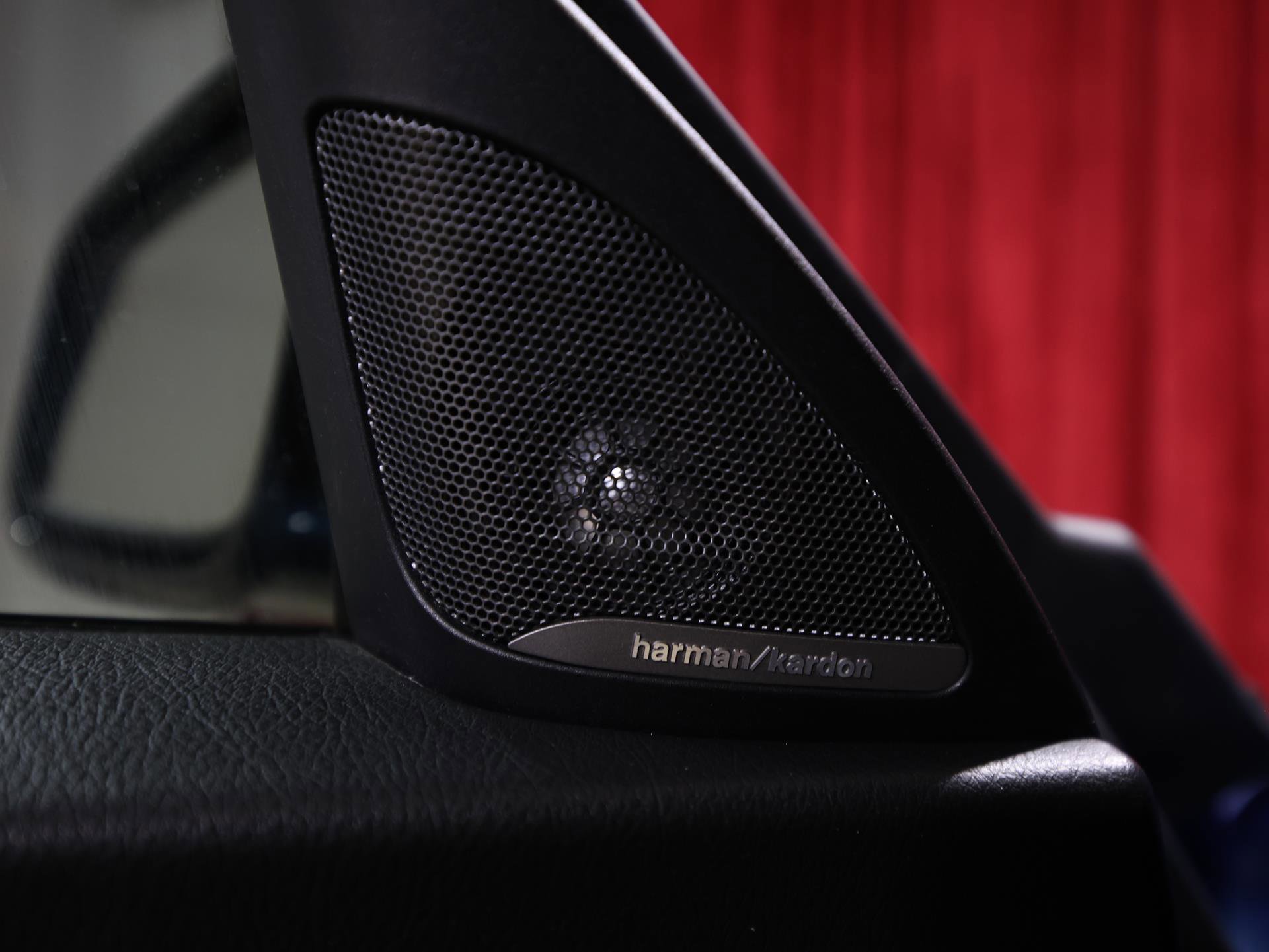 Used 2015 BMW M235i Convertible image 26