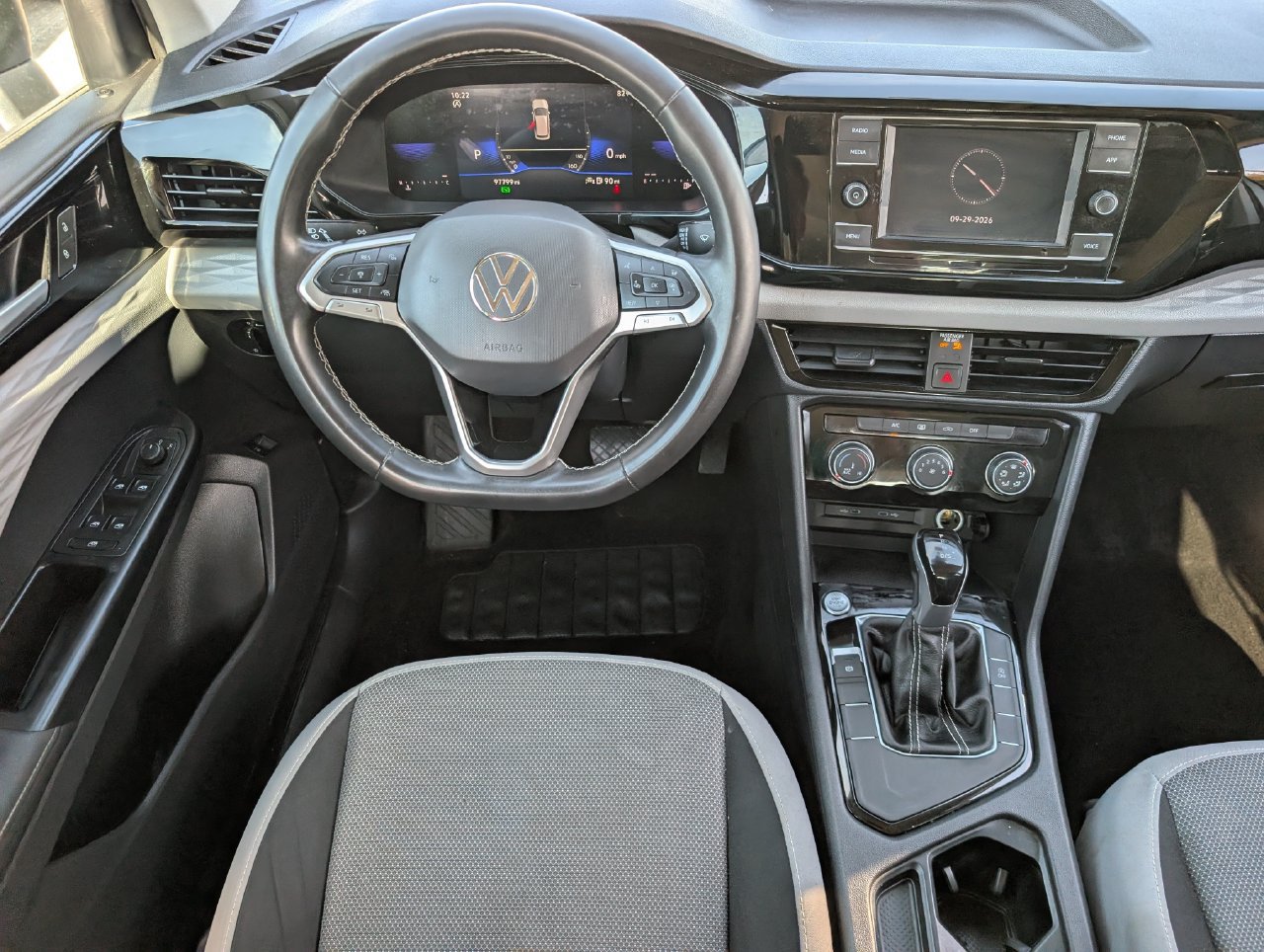 Used 2024 Volkswagen Taos S FWD image 10