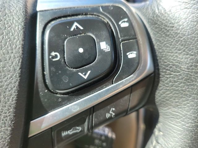 Used 2016 Toyota Camry XLE image 9