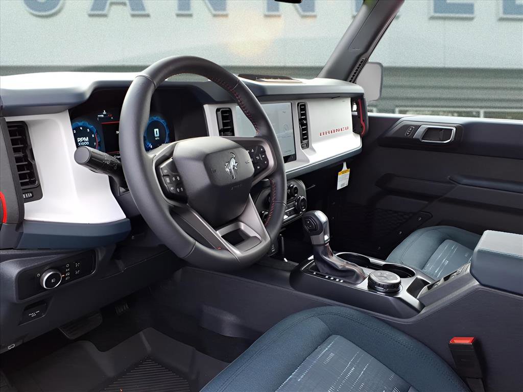 New 2025 Ford Bronco Heritage Edition image 12