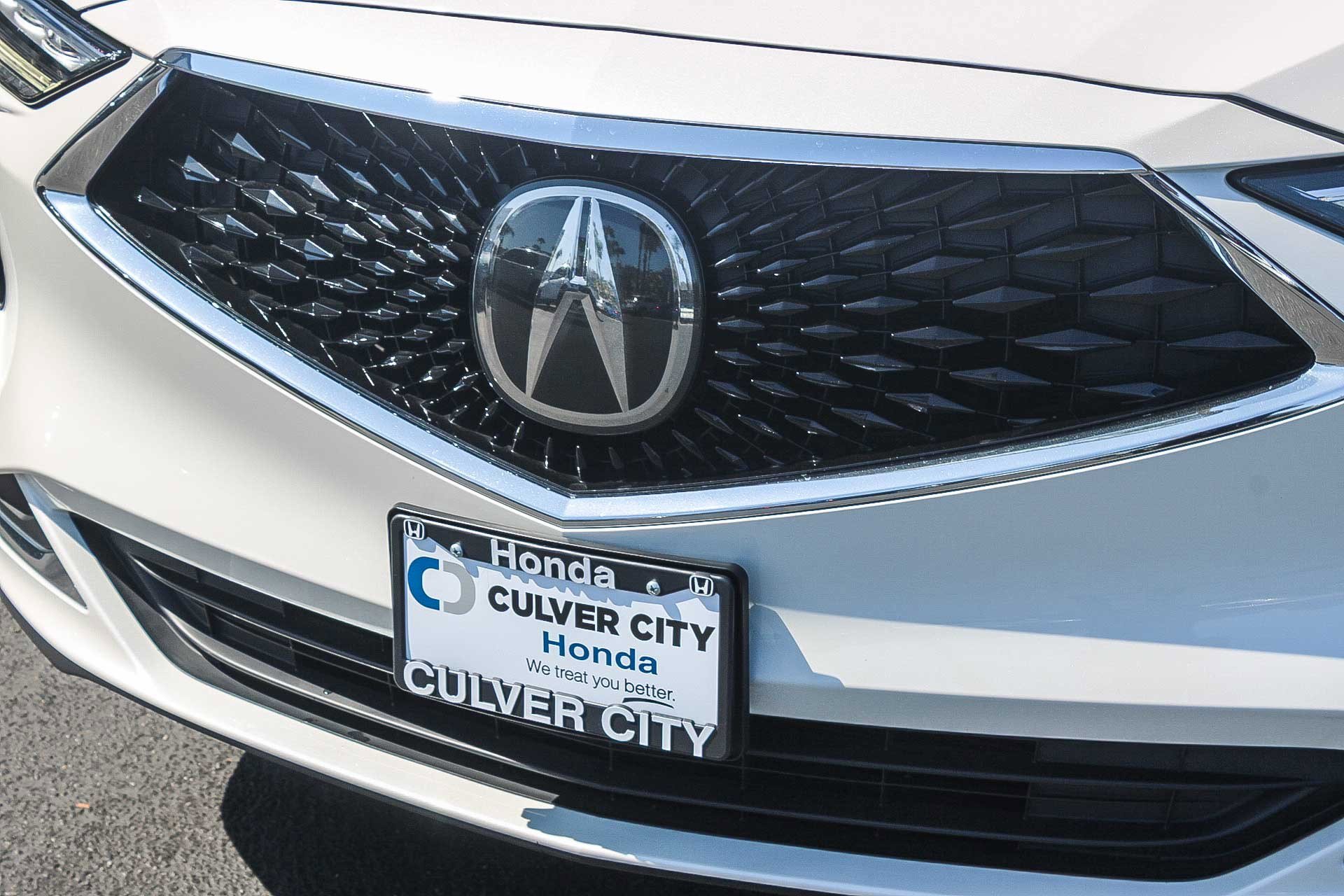 Used 2023 Acura MDX SH-AWD image 6