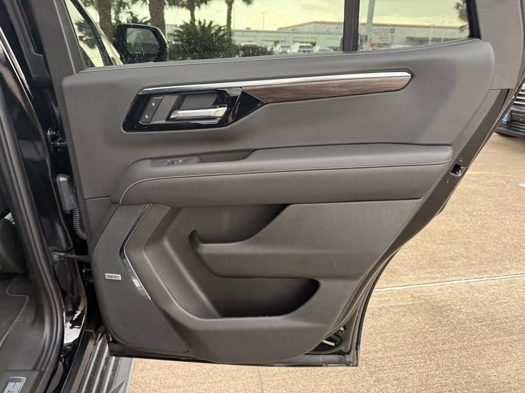 New 2025 Chevrolet Tahoe Premier image 38