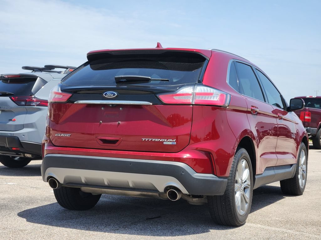 Used 2019 Ford Edge Titanium AWD/4WD image 3