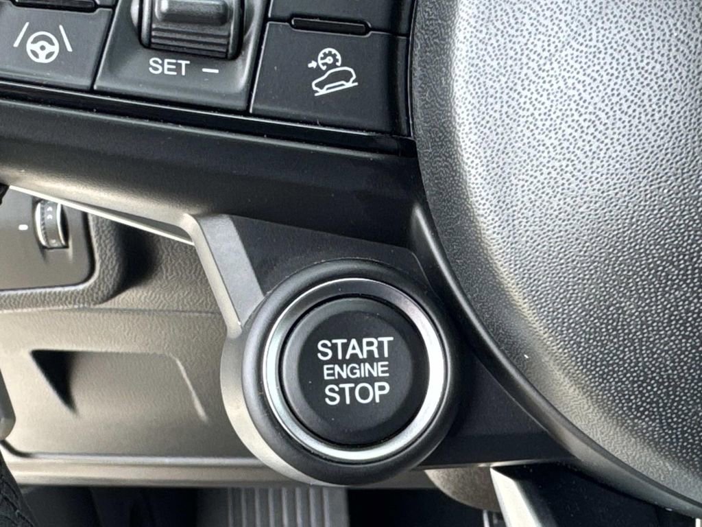 Used 2023 Alfa Romeo Stelvio Veloce image 18