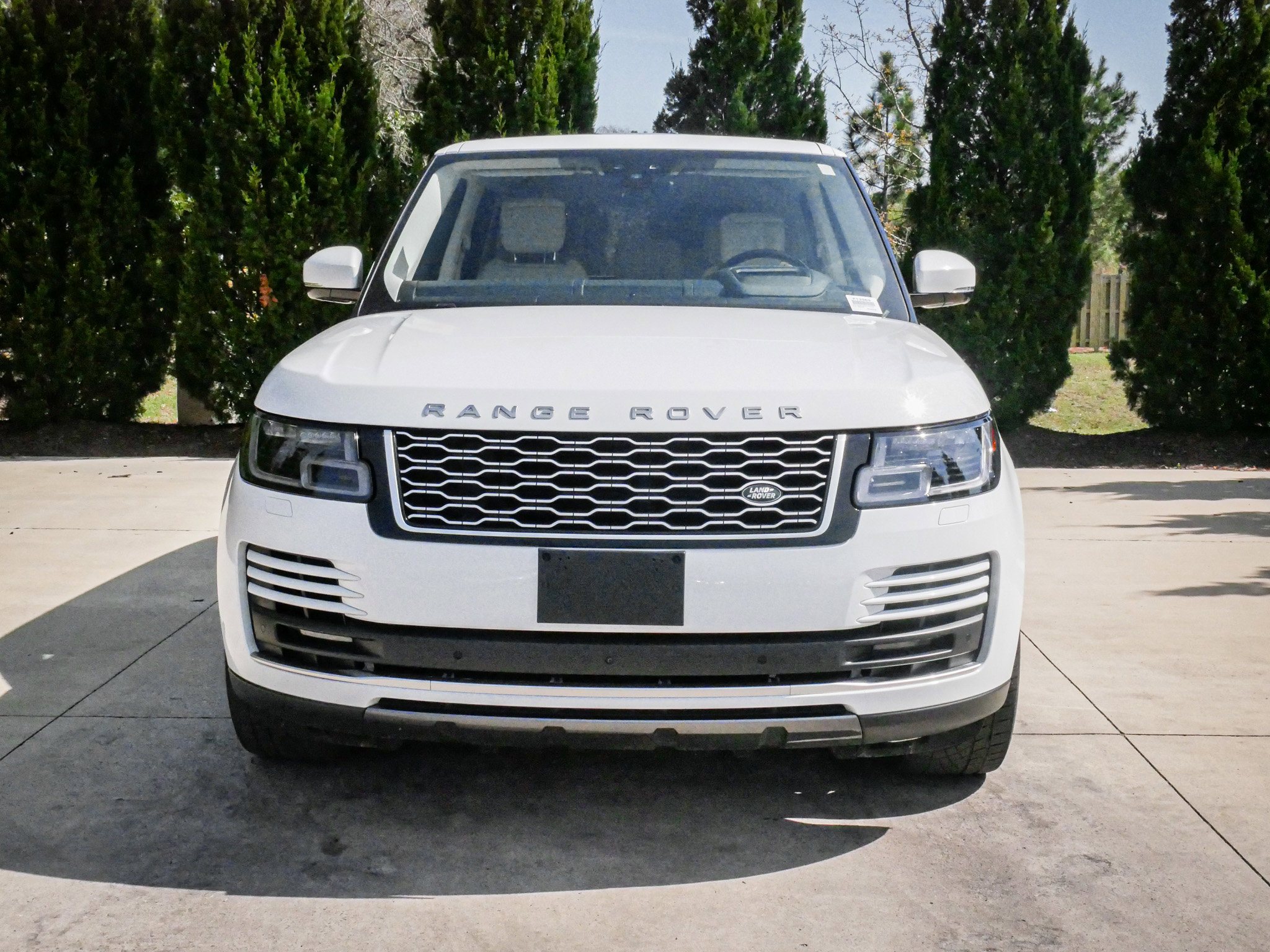 Used 2021 Land Rover Range Rover Westminster Edition image 3