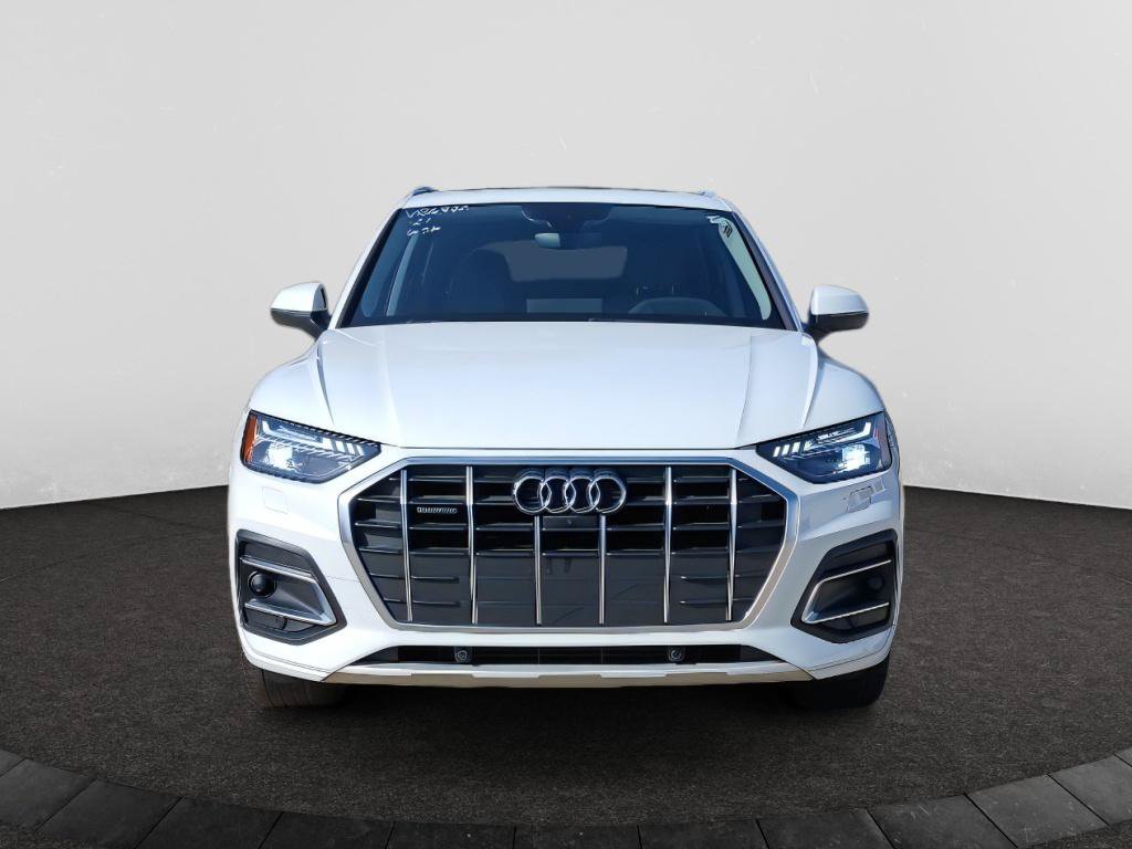 Used 2021 Audi Q5 Prestige w/ Prestige Package AWD/4WD image 2