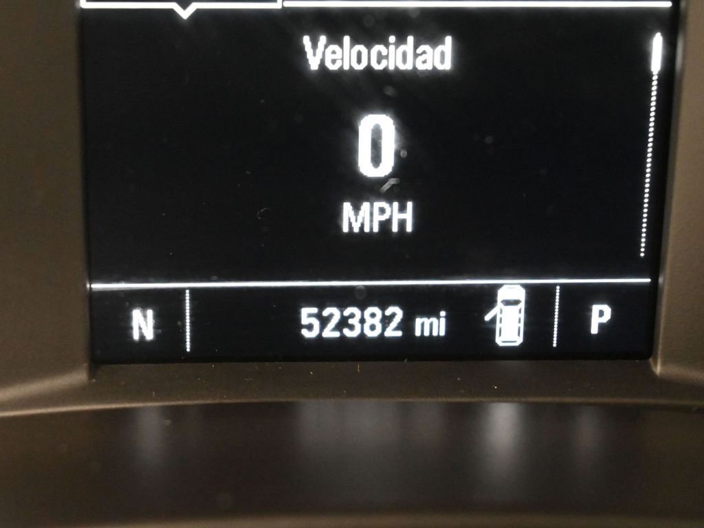 Used 2020 Chevrolet Equinox LS image 16