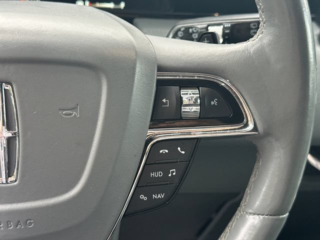 Used 2019 Lincoln Navigator Reserve AWD/4WD image 27