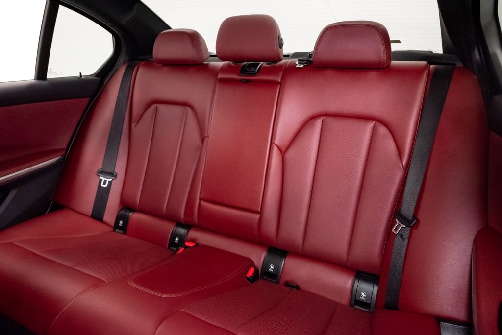 Used 2023 BMW M340i xDrive M340i xDrive w/ Premium Package image 29