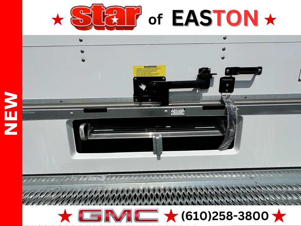New 2025 GMC Savana 3500 w/ Power Convenience Package image 18