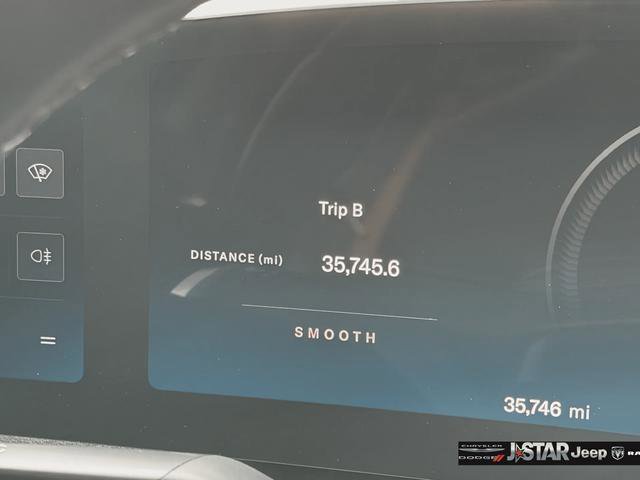 Used 2023 Lucid Air Grand Touring image 23