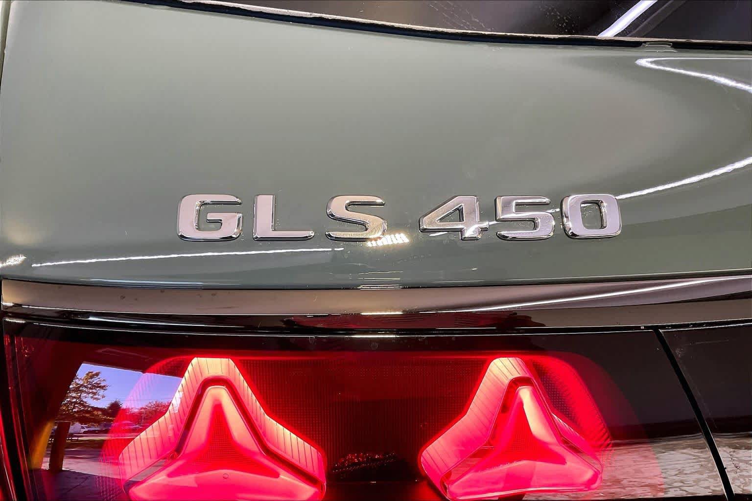 New 2027 Mercedes-Benz GLS 450 4MATIC image 6