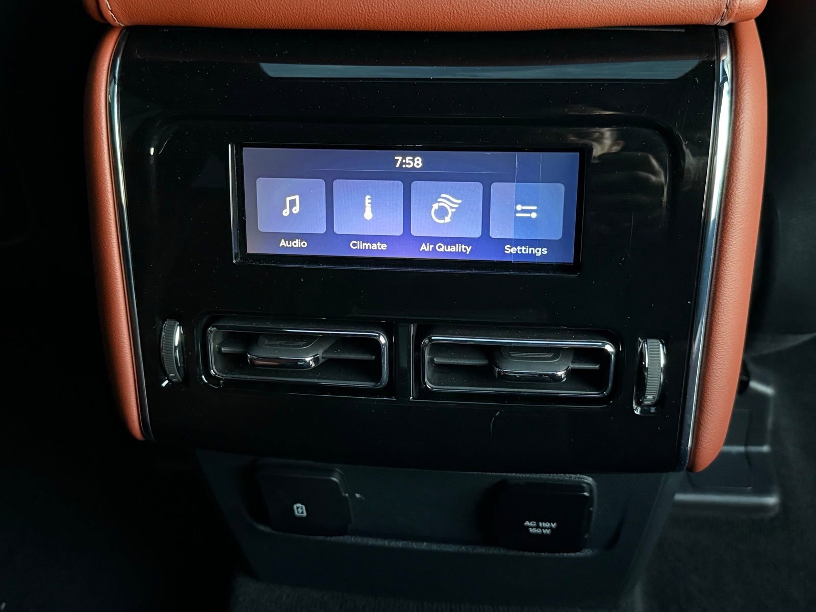 Used 2025 Lincoln Aviator Reserve w/ Illumination Package AWD/4WD image 17