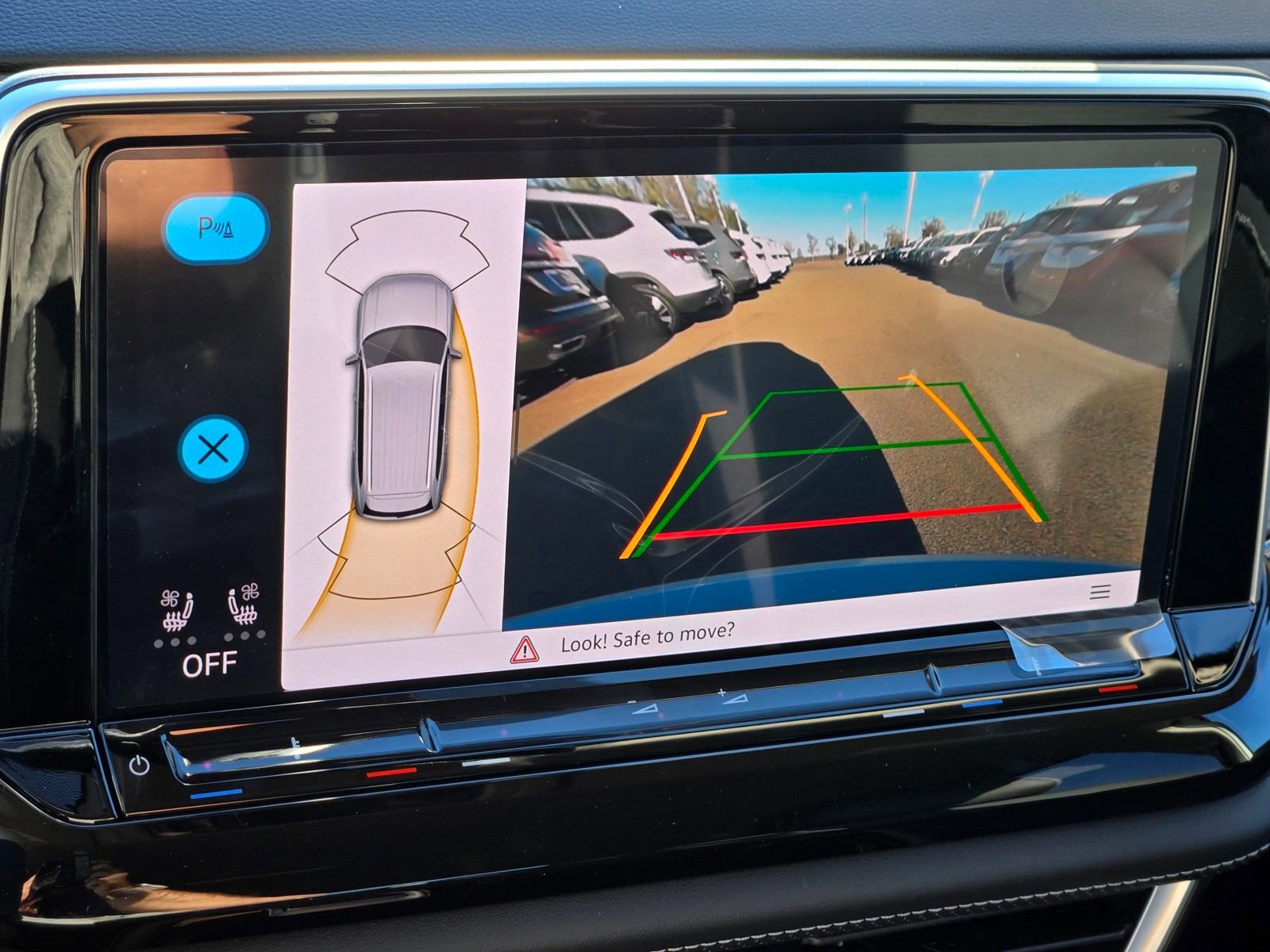 New 2026 Volkswagen Atlas SE image 12