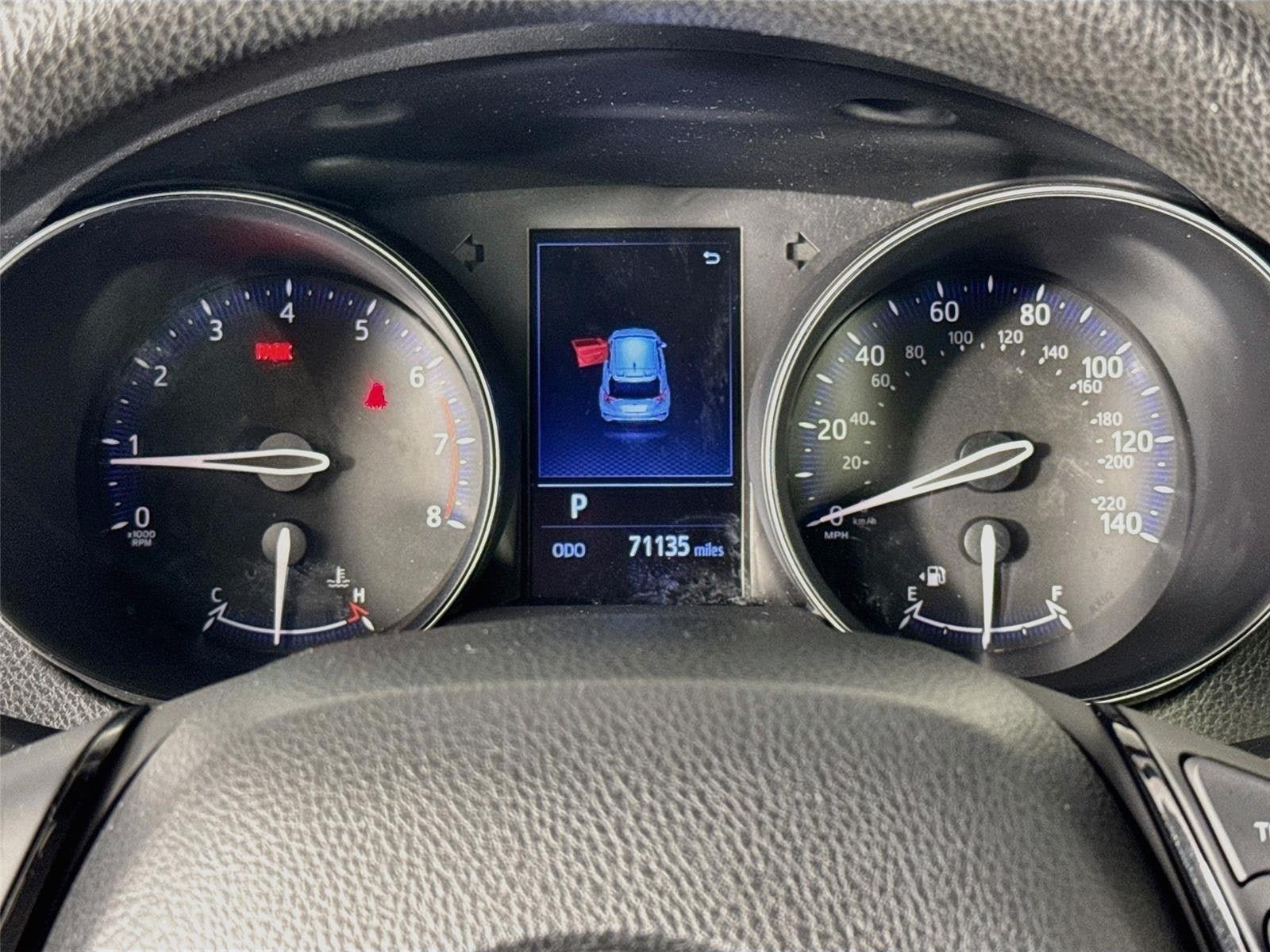 Used 2019 Toyota C-HR LE FWD image 14