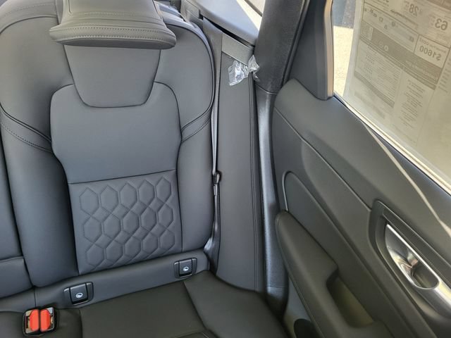 New 2026 Volvo XC60 T8 Plus w/ Climate Package PRO AWD/4WD image 15