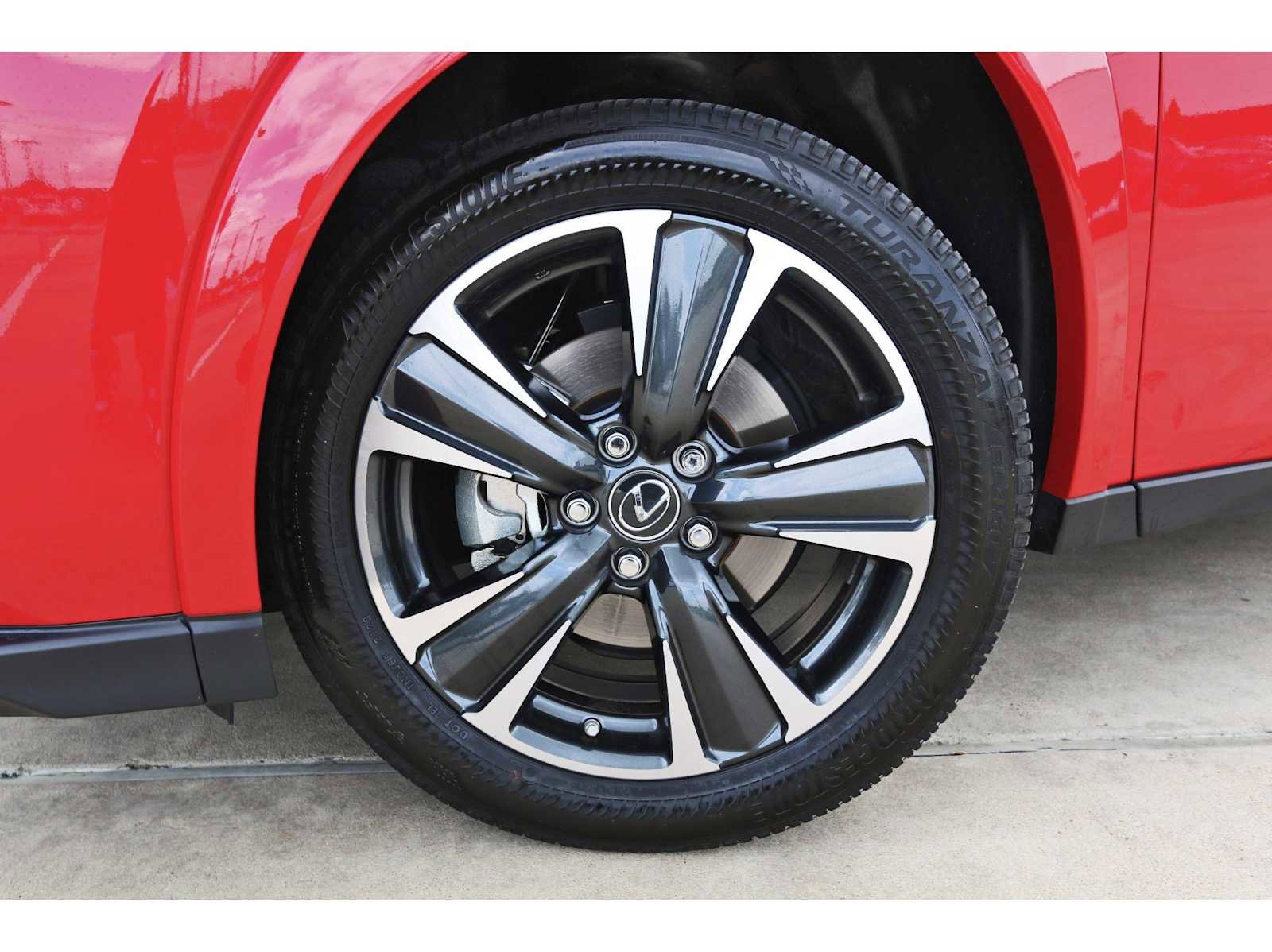 Used 2024 Lexus UX 250h FWD w/ Premium Package image 30