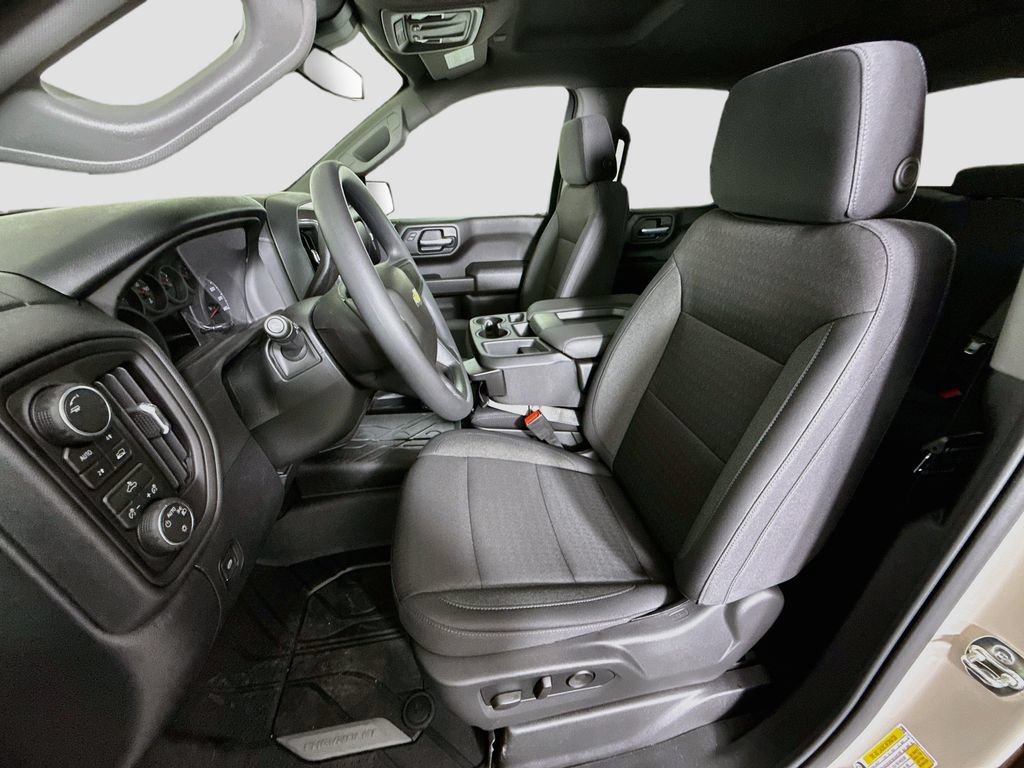 New 2026 Chevrolet Silverado 1500 Custom w/ Turbomax Blackout Package AWD/4WD image 19