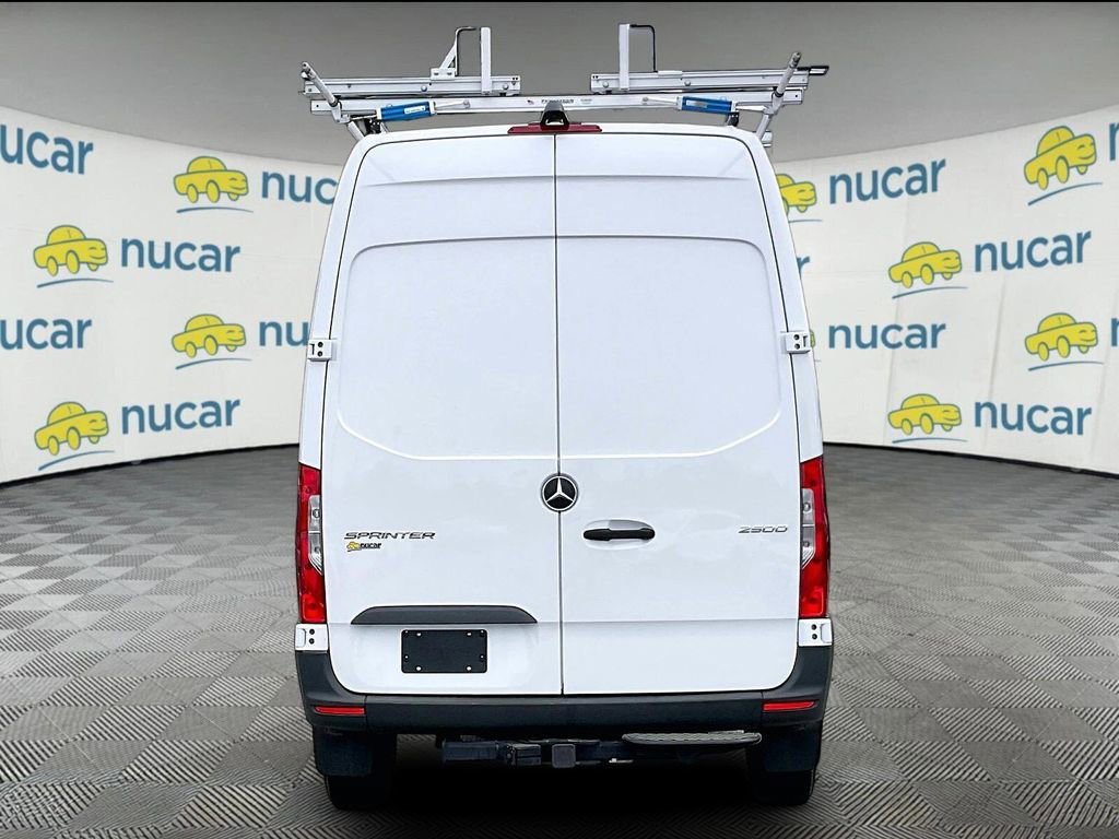Used 2025 Mercedes-Benz Sprinter 2500 image 5