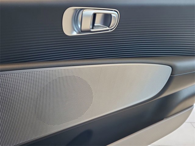 Certified 2025 Hyundai Ioniq 6 SEL image 24