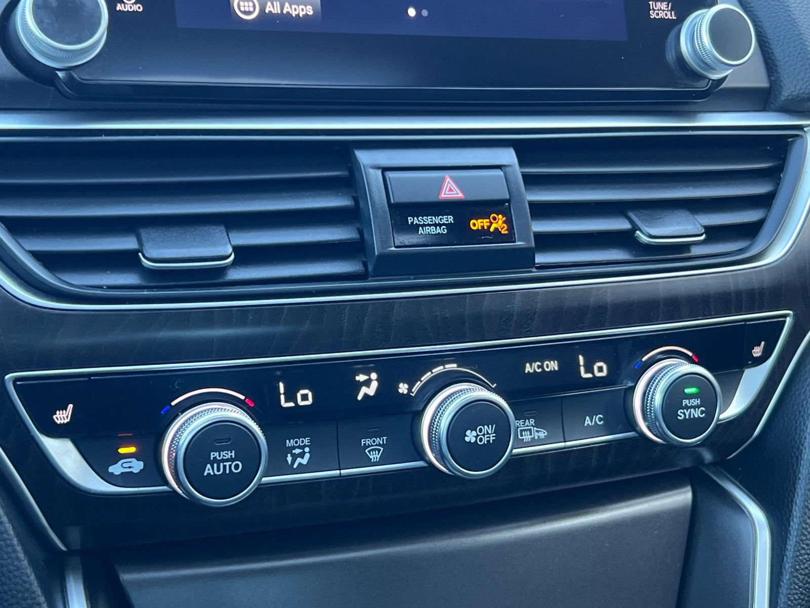 Used 2021 Honda Accord EX-L image 18