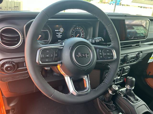 New 2025 Jeep Wrangler Unlimited Sahara image 11