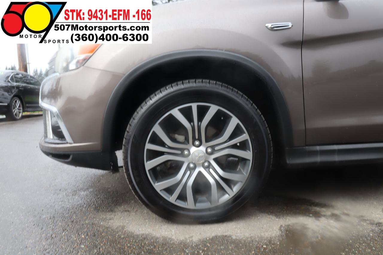 Used 2018 Mitsubishi Outlander Sport SEL AWD/4WD image 22