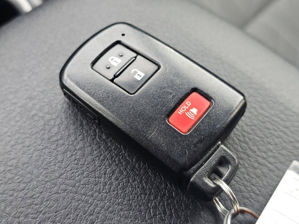 Certified 2023 Toyota Tacoma TRD Sport image 36