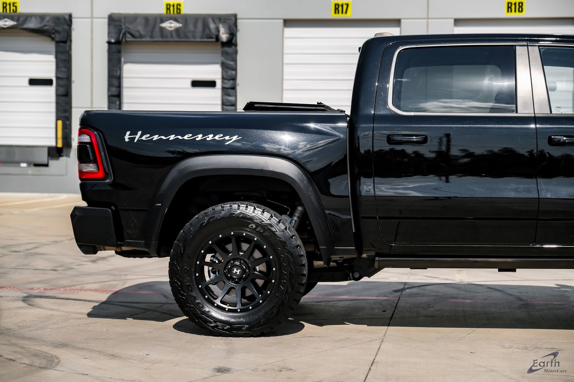Used 2022 RAM 1500 TRX w/ TRX Level 2 Equipment Group AWD/4WD image 20