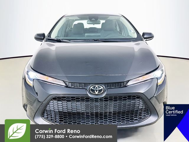 Used 2022 Toyota Corolla LE video 2