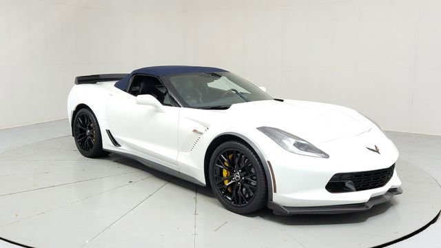 Used 2015 Chevrolet Corvette Z06 w/ 3LZ Preferred Equipment Group image 7