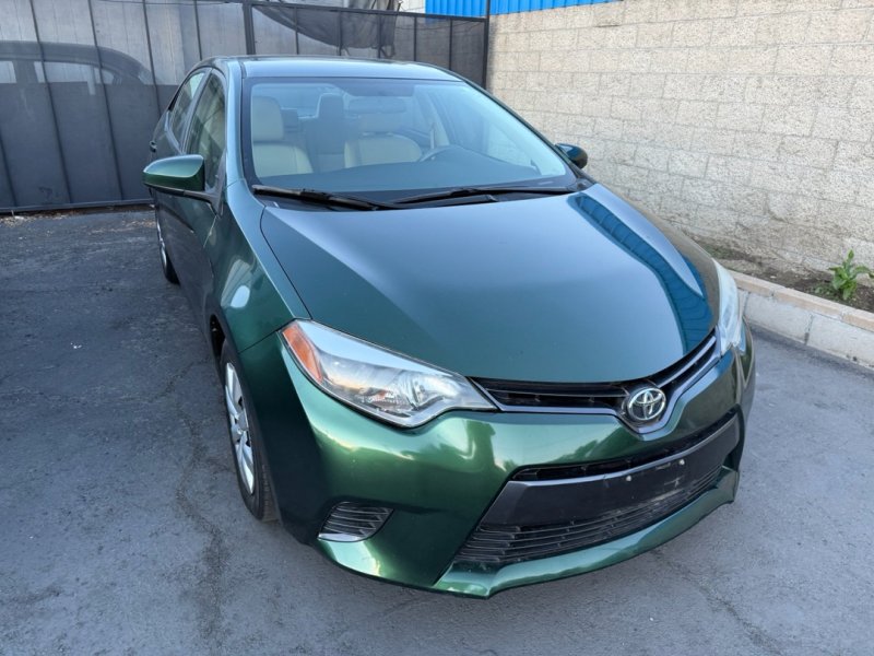 Used 2015 Toyota Corolla LE image 3