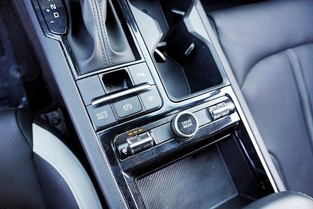 Used 2025 Kia K5 GT-Line image 32