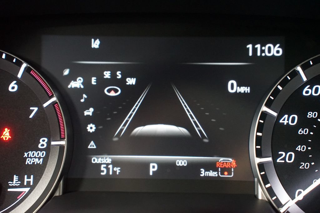New 2026 Toyota Highlander XLE AWD/4WD image 16