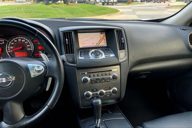 Used 2011 Nissan Maxima 3.5 SV w/ Sport Pkg image 6