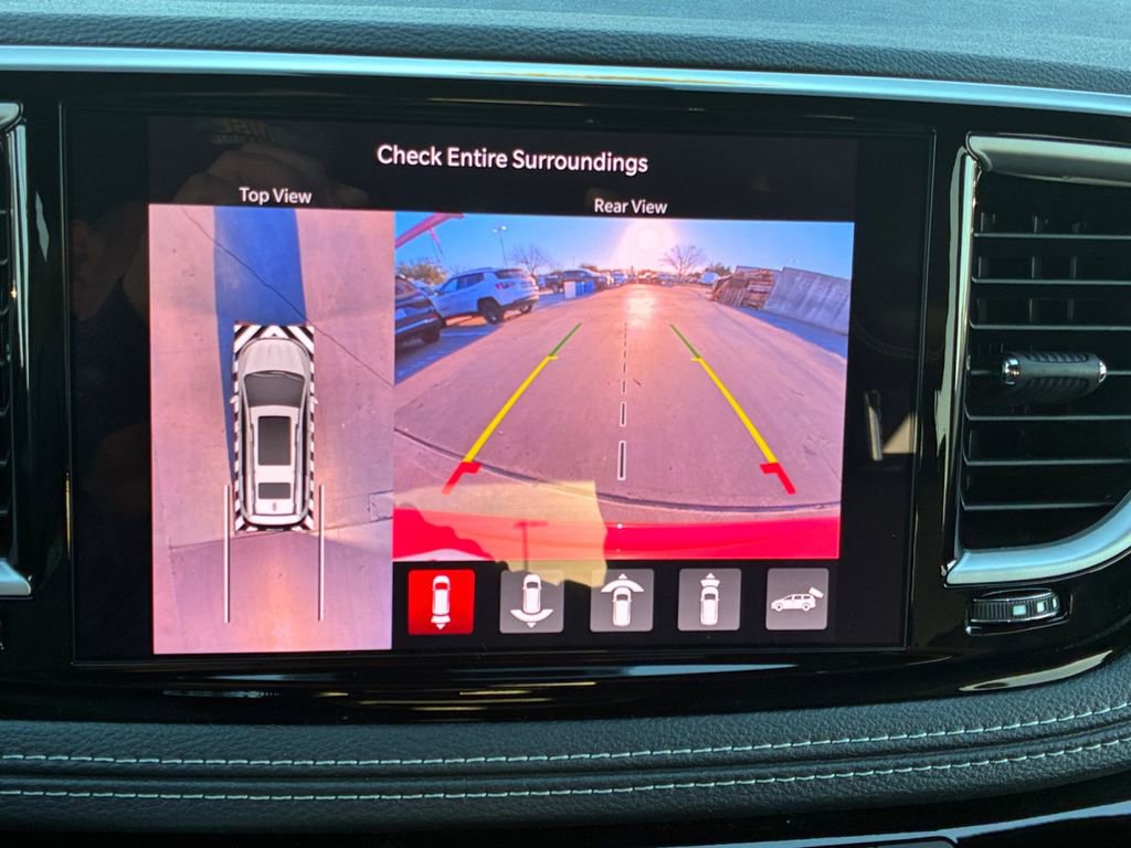 New 2026 Chrysler Pacifica Select FWD image 9