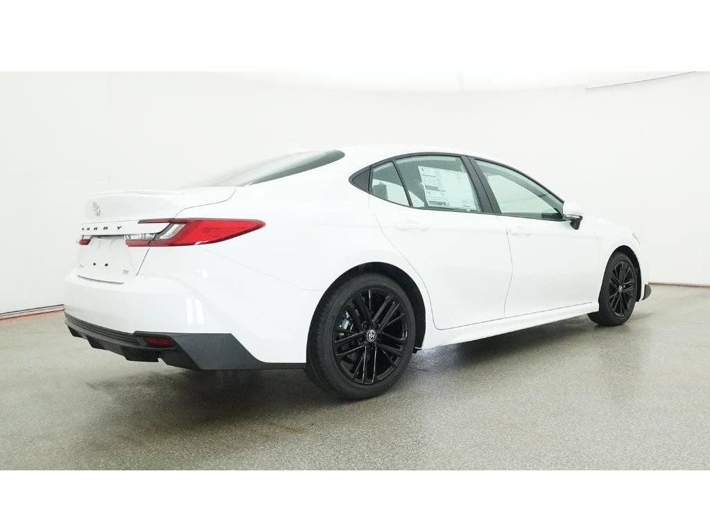 New 2026 Toyota Camry SE FWD image 32