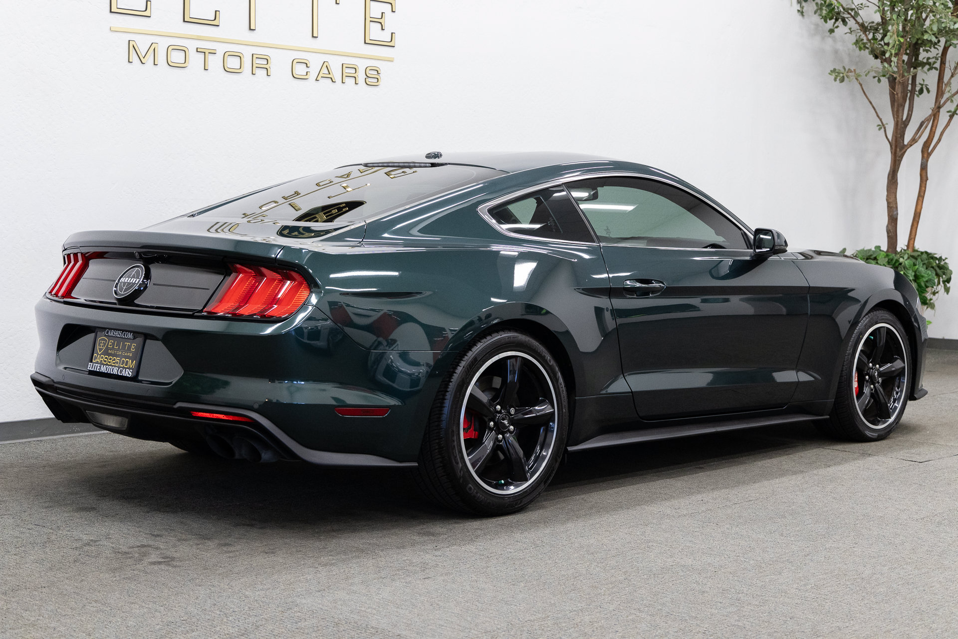 Used 2019 Ford Mustang Bullitt w/ Bullitt Electronics Package RWD image 11